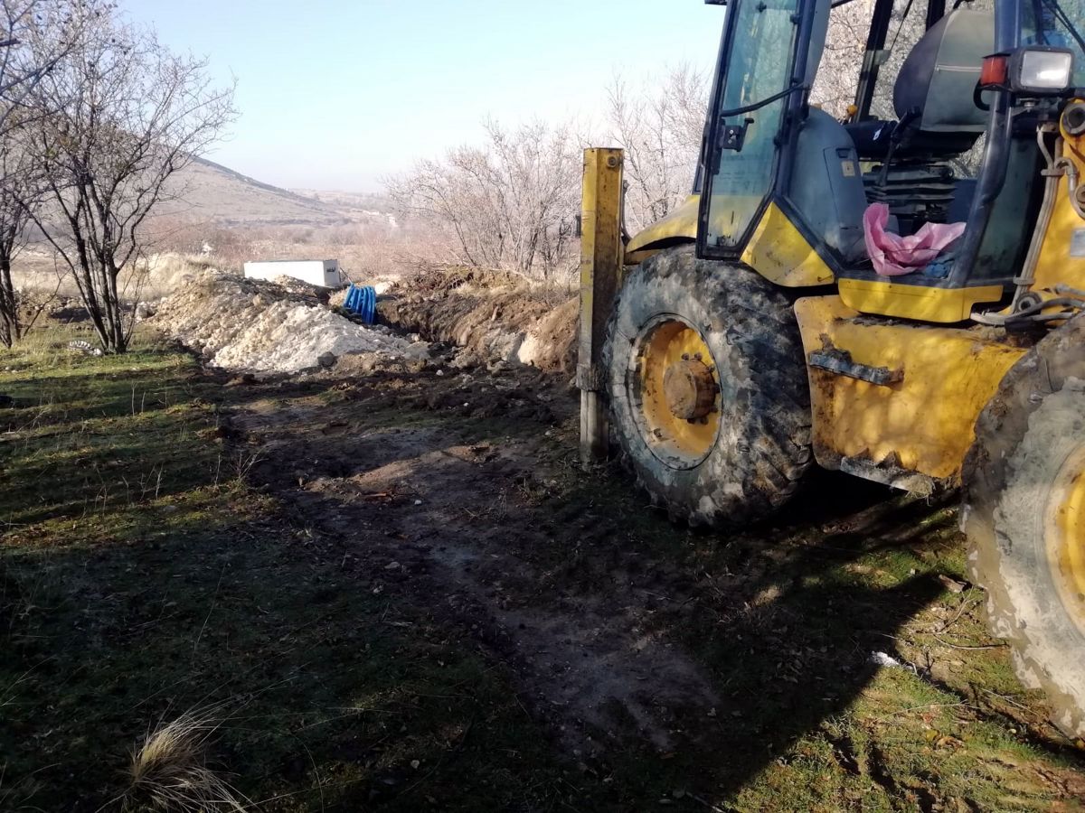 Burdur da kazı sırasında kırılan küpten 300 den fazla sikke çıktı #2